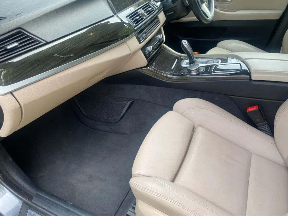 BMW 5 Series M Sport Estate - Image 4