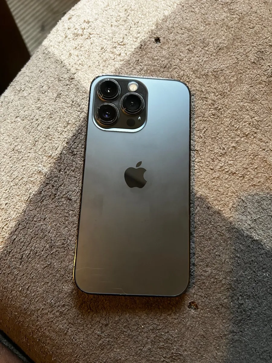 iPhone 13 Pro - Image 4