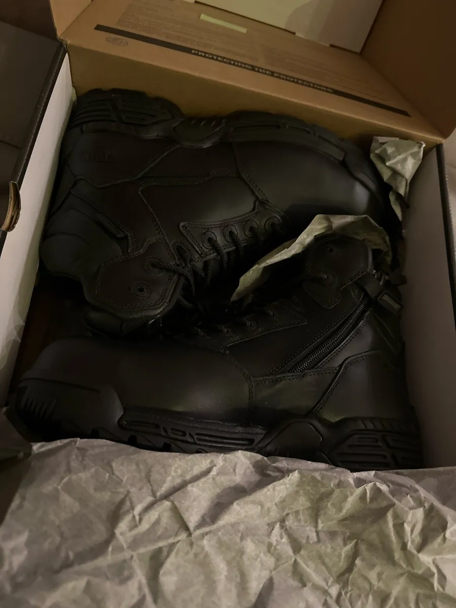 Magnum Steel Cap Black Leather Boots - Image 4