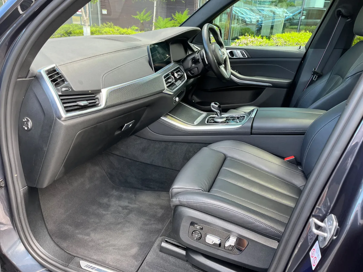 2022 BMW X5 45e M-Sport - LOW Mileage - Image 4