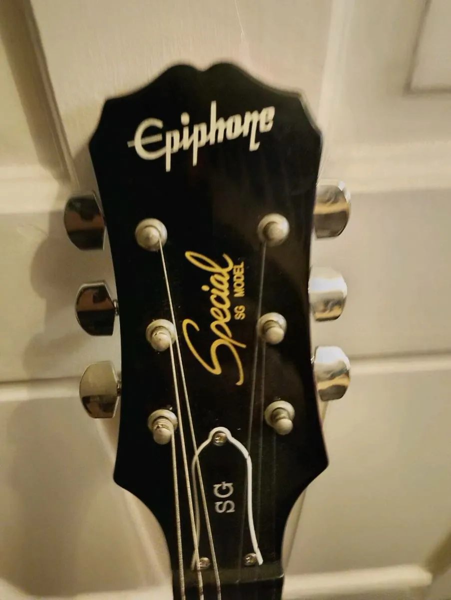 Epiphone SG Special – Cherry Red + Gig Bag - Image 2