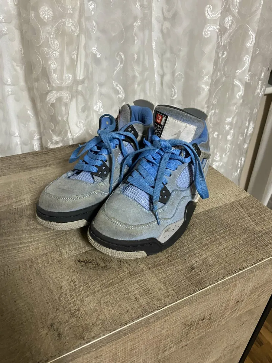 Air Jordan 4 University Blue Sneakers - Image 1