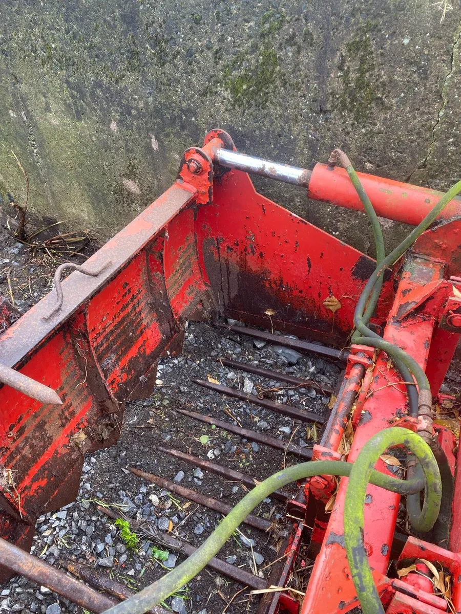 Farm machinery - Image 3