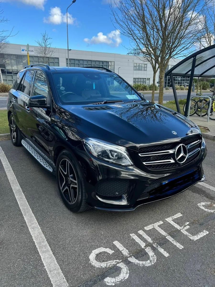 Mercedes-Benz GLE 500E 4matic AMG N 2018 - Image 1