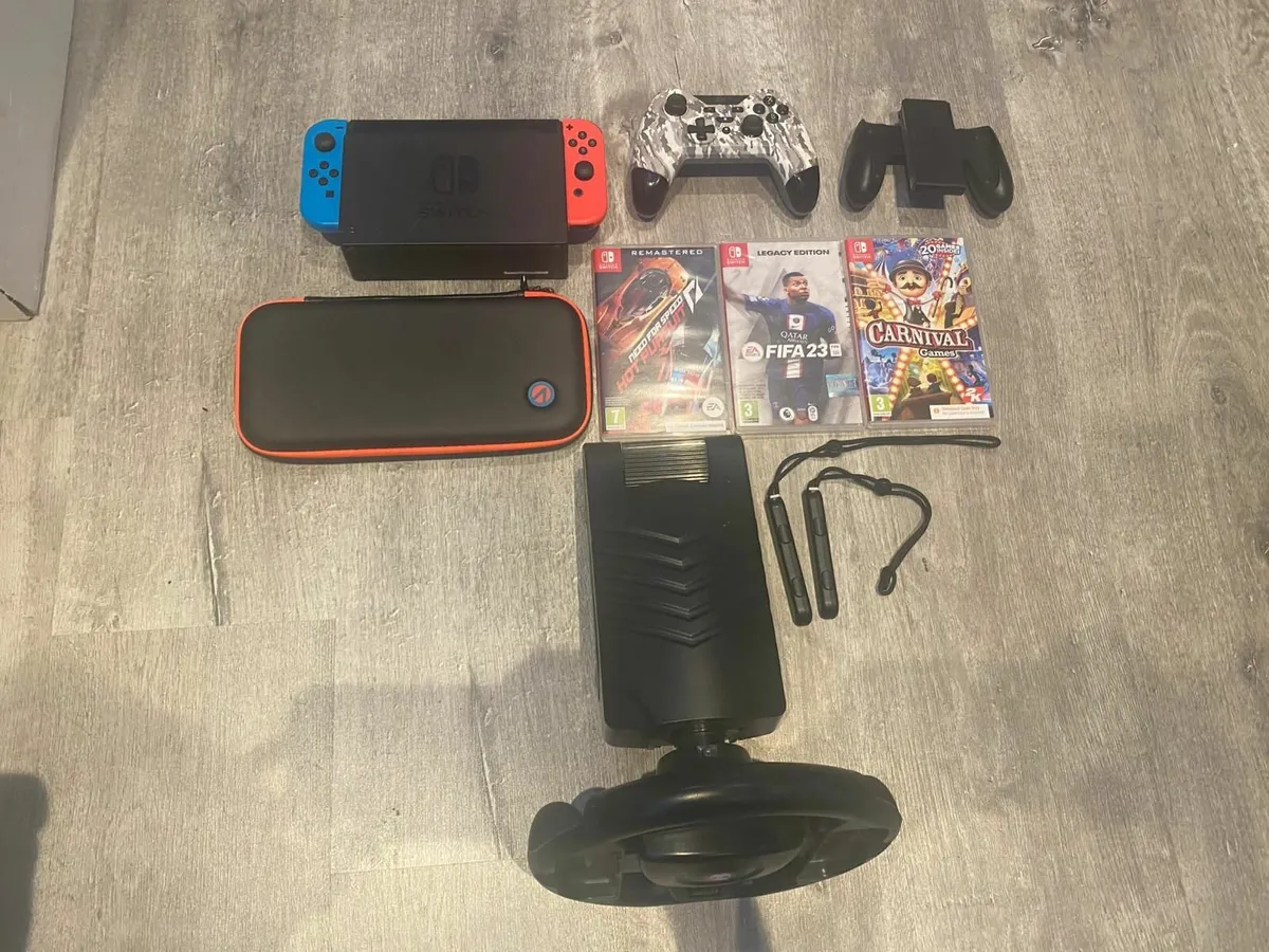 Nintendo switch - Image 1