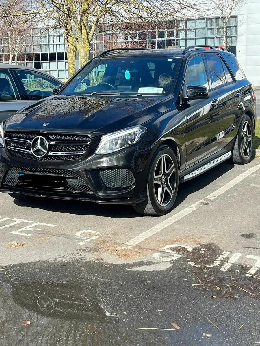 Mercedes-Benz GLE 500E 4matic AMG N 2018 - Image 2