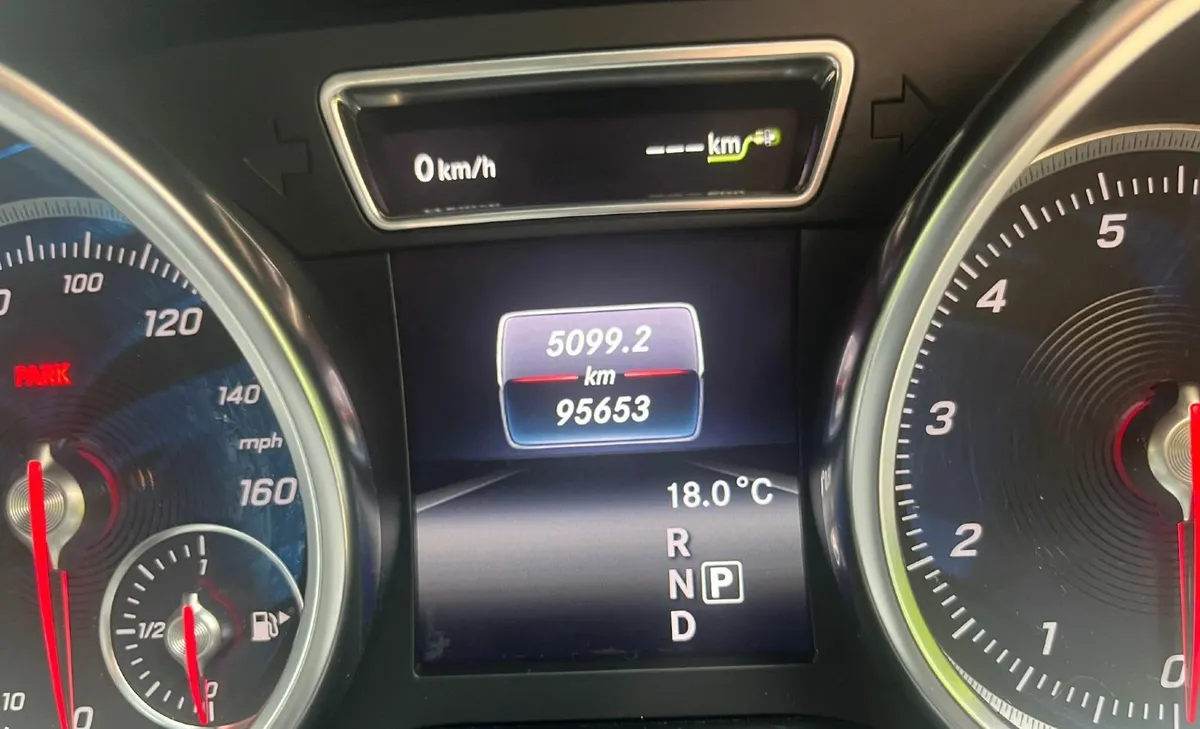 Mercedes-Benz GLE 500E 4matic AMG N 2018 - Image 4