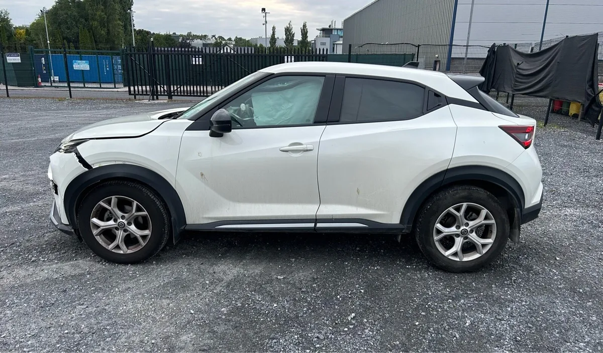 221 Nissan Juke 1.0 Premium only 41k kms - Image 4