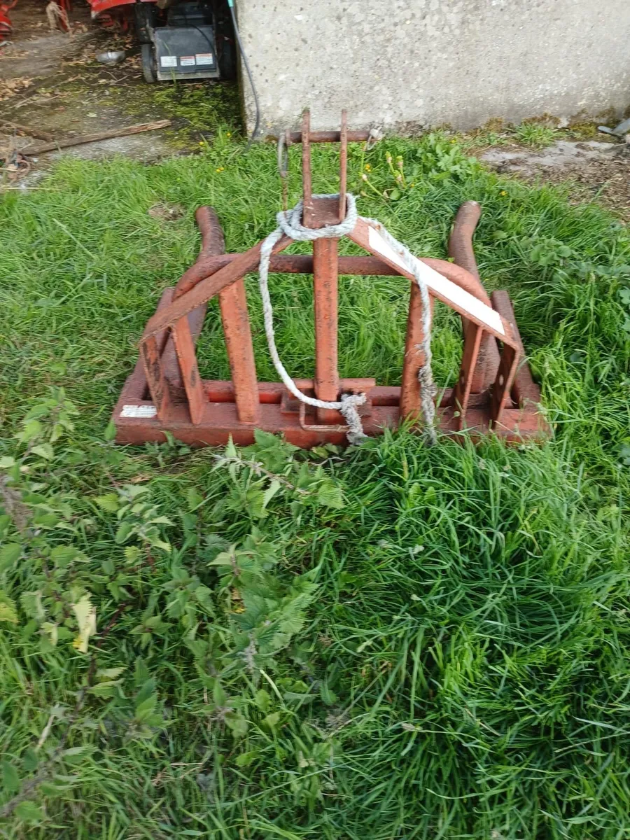 Topper & Bale Handler - Image 2