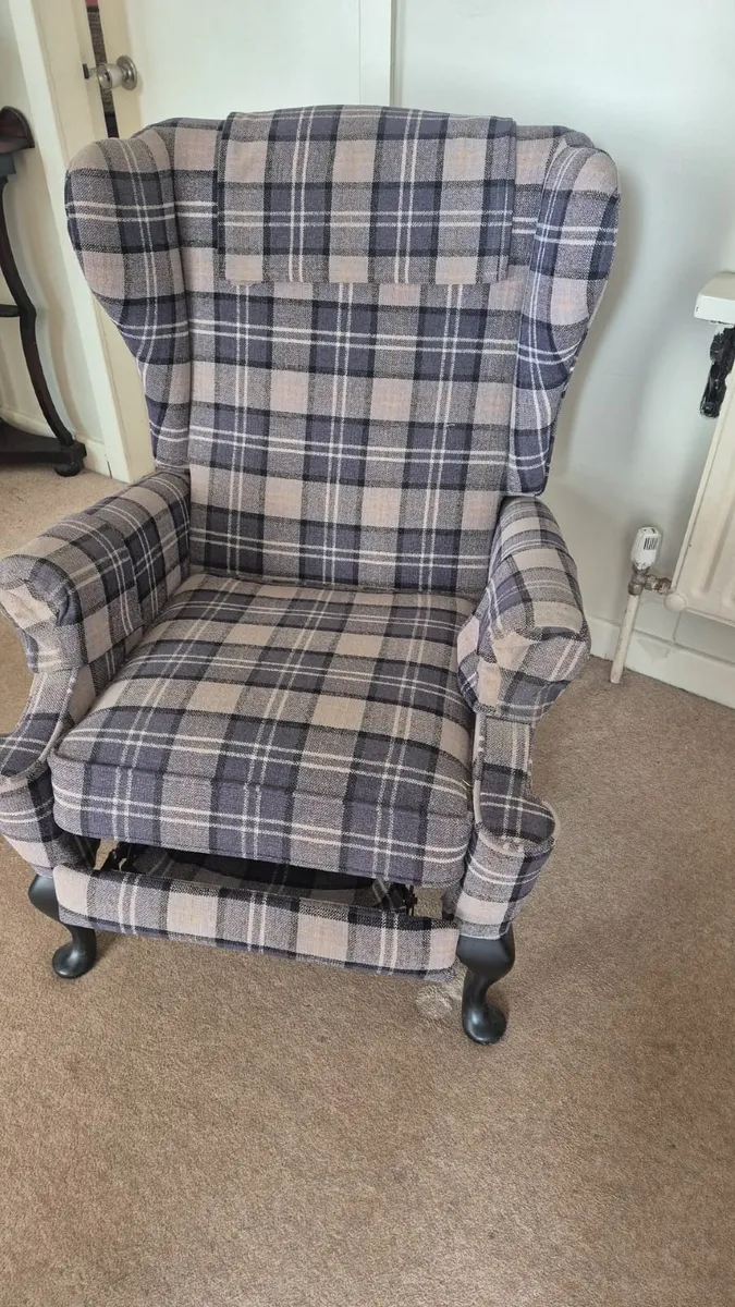 Parker Knoll Armchair Model PK1102, Reupholstered - Image 2