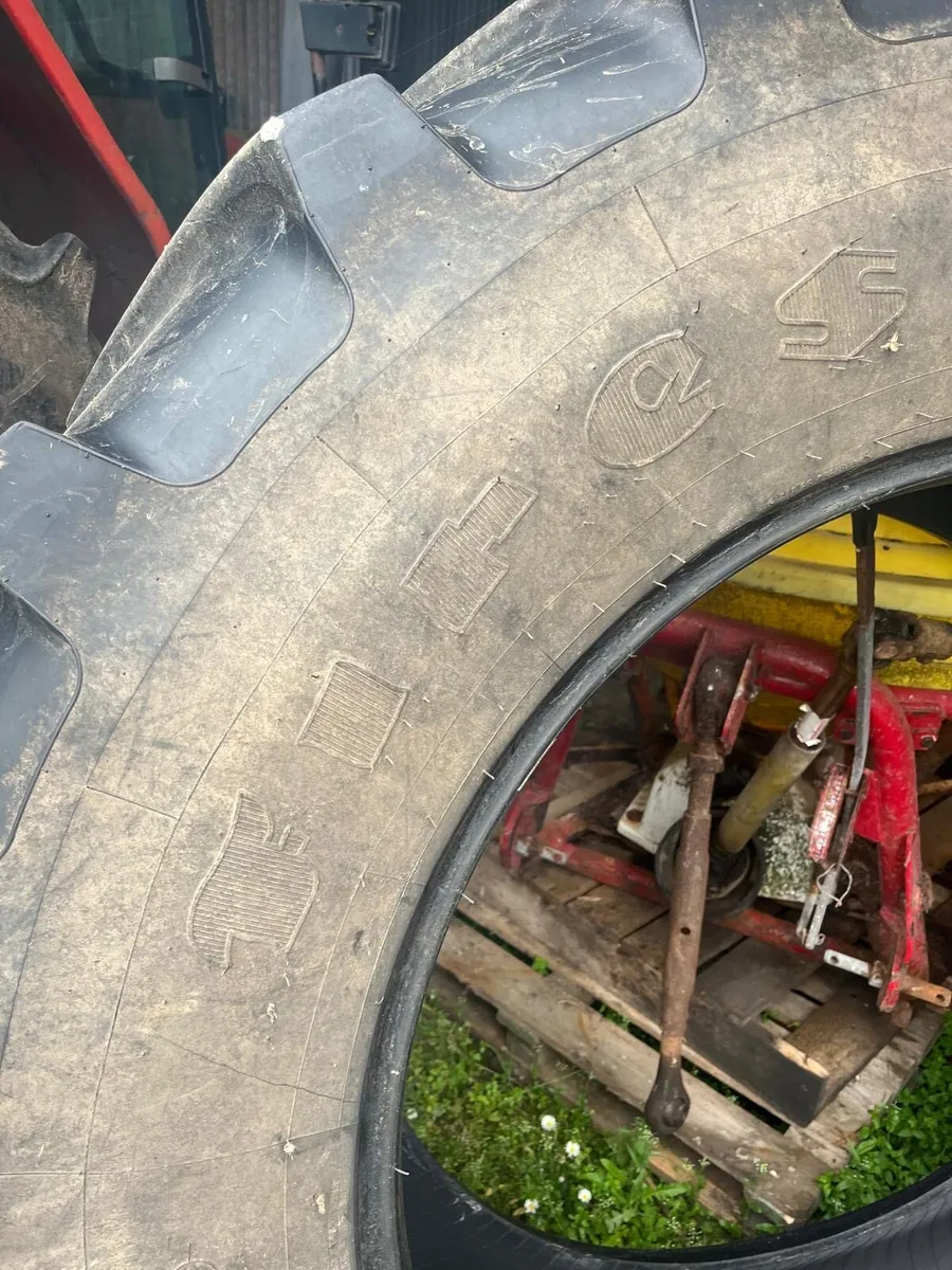 Tractor tyre - Image 2
