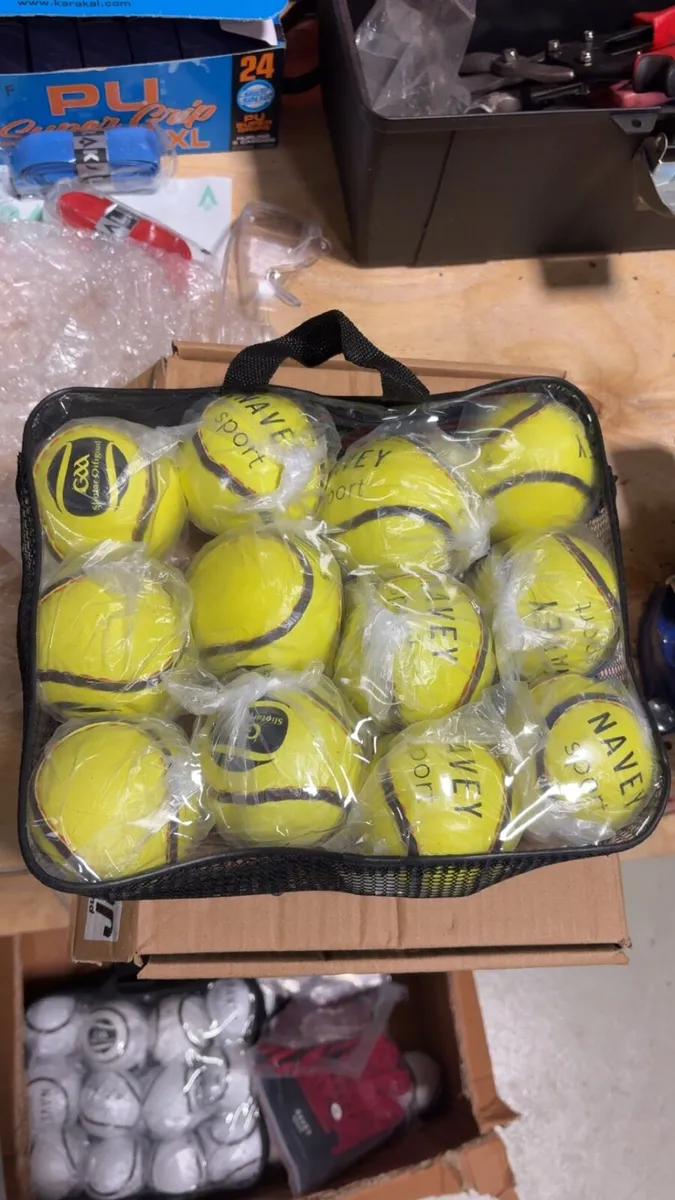 Slitor hurling bundle - Image 1