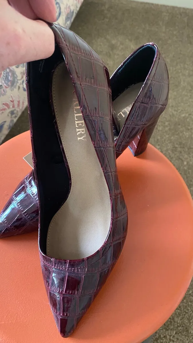 Ladies Shoes - Image 2