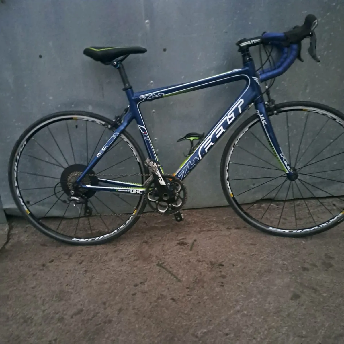 Road racer - Image 4