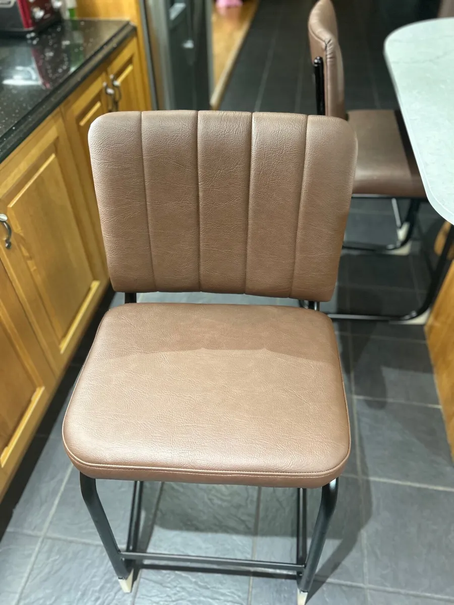 Chairs - Image 4