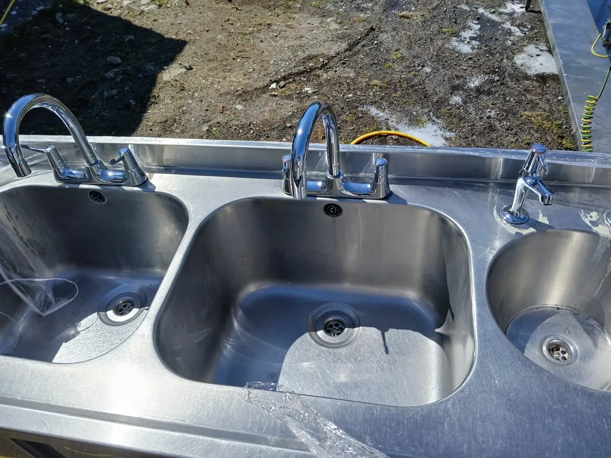 Stainless steel cabbinet ....(3)sinks unit  delive - Image 2