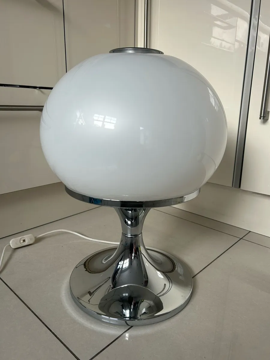 Guzzini mushroom table lamp retro vintage - Image 1