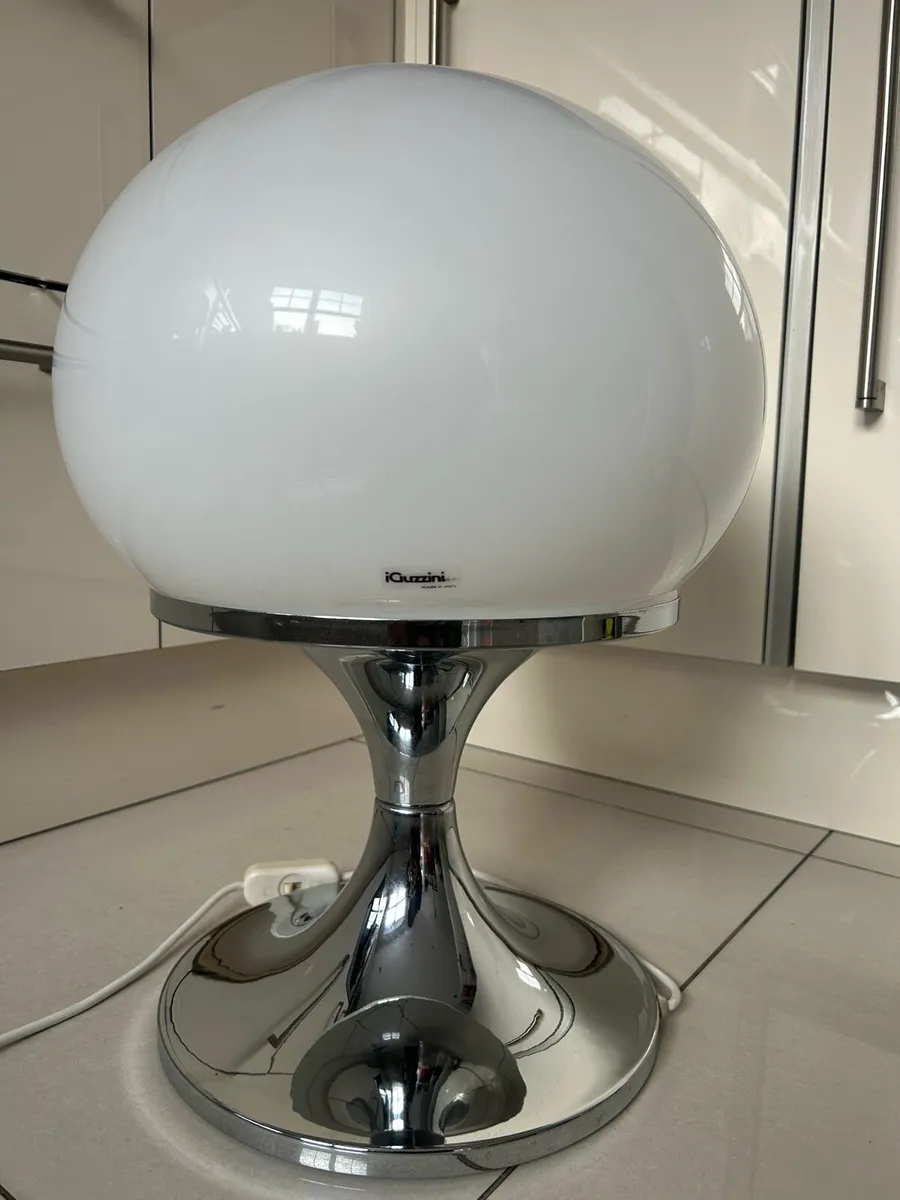 Guzzini mushroom table lamp retro vintage - Image 2