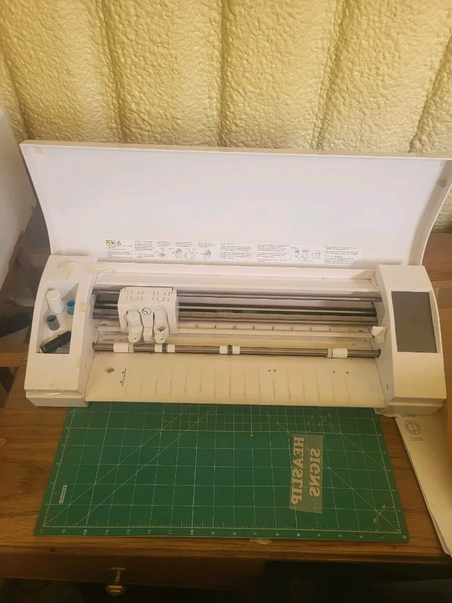 Roland SG2 300 print & cut machine - Image 3