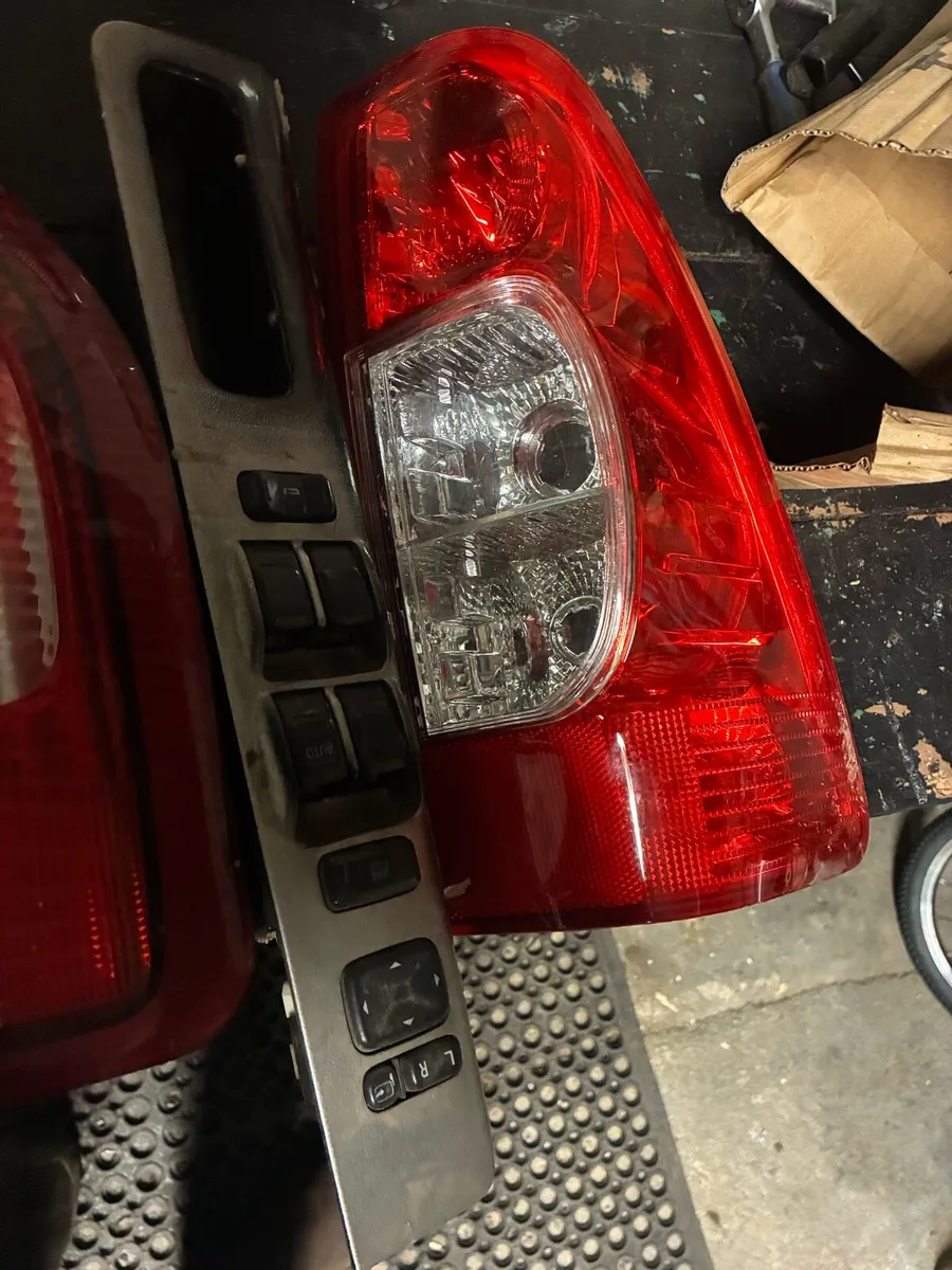 2011 Dmax - Image 4