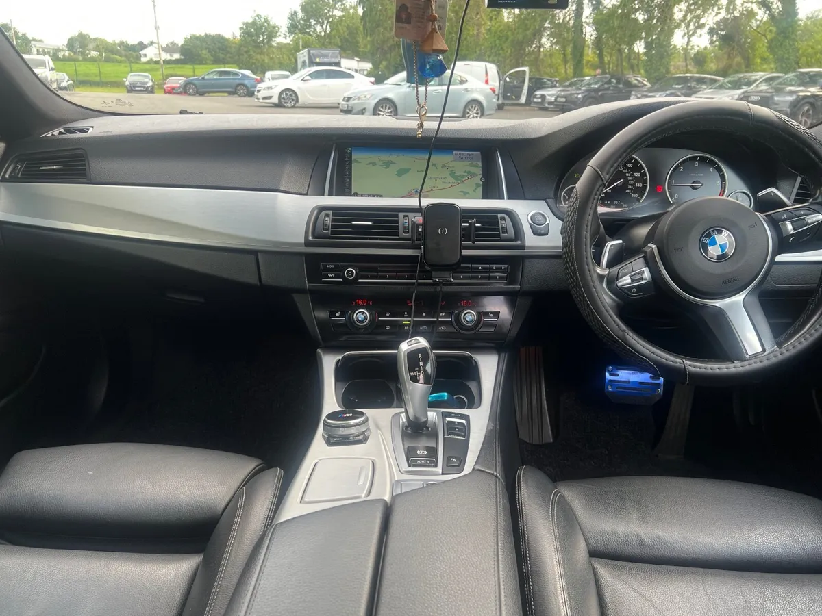 BMW 5-Series 2017 - Image 4