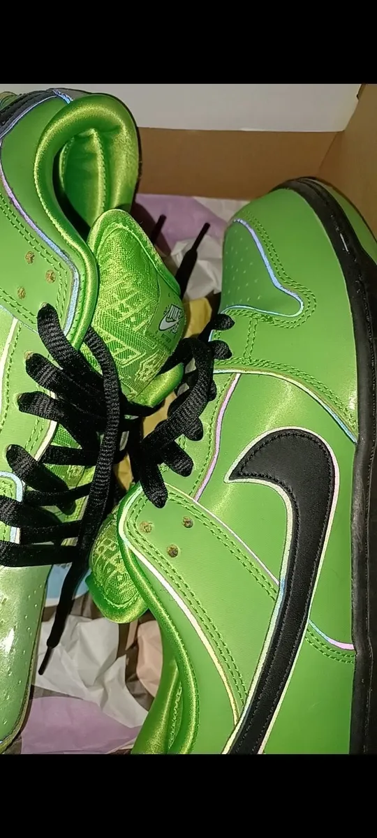 Nike SB Dunk Low  "Buttercup" UK 8.5 Used with Box - Image 3