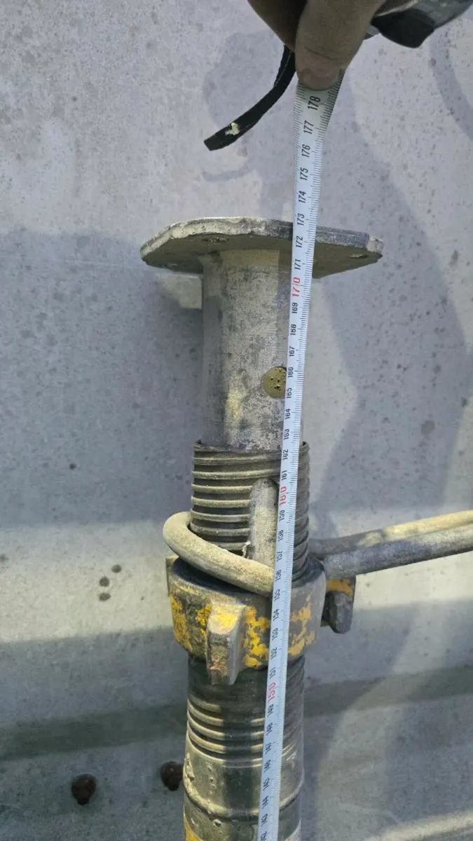 Heavy acrow props Doka - Image 4