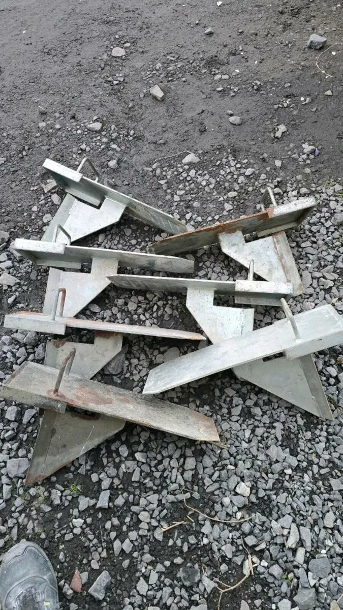 Strongboys / Propmate x7