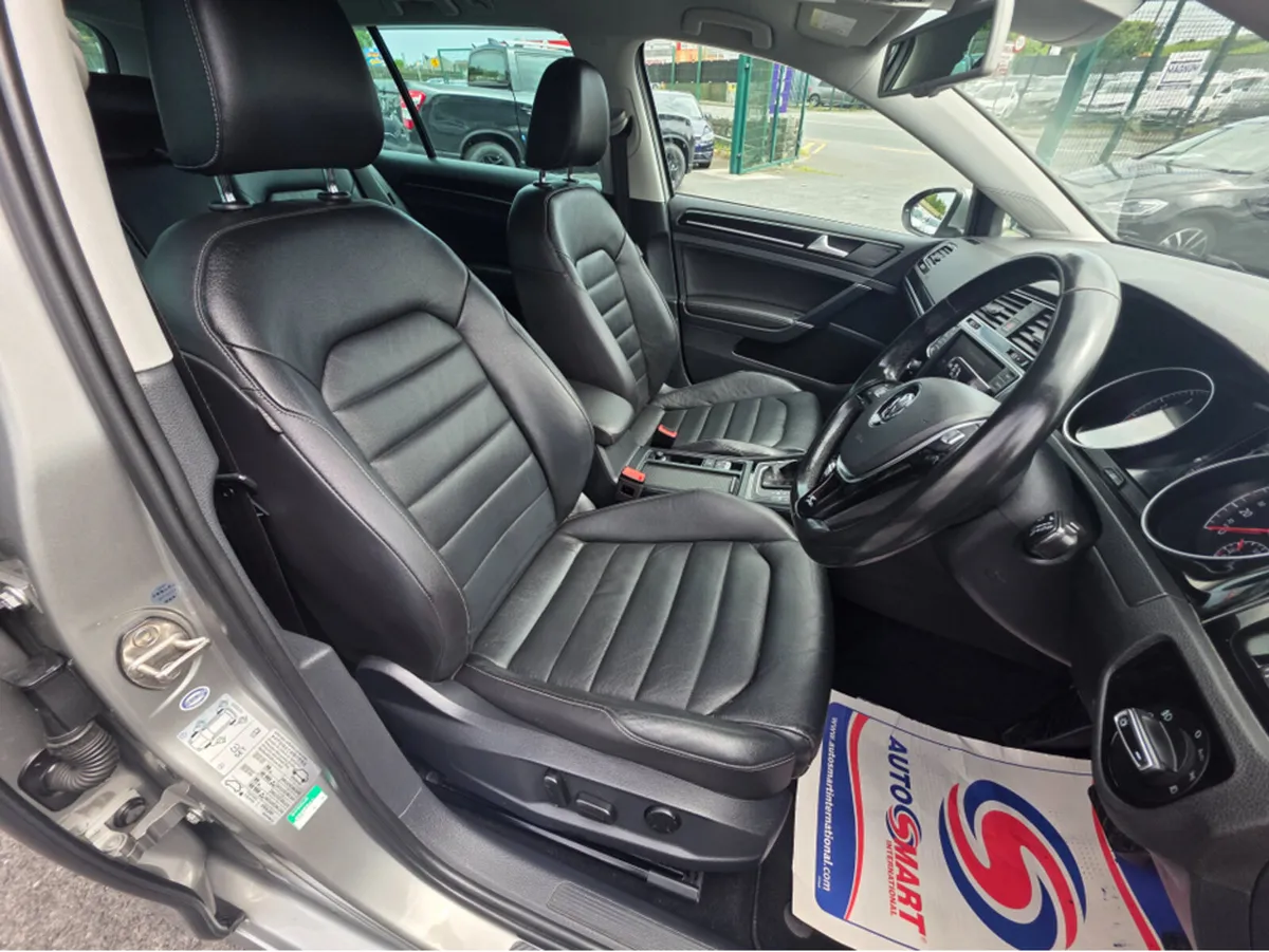 Volkswagen Golf ESTATE 1.4 FULL LEATHER PACK HIGHL - Image 3