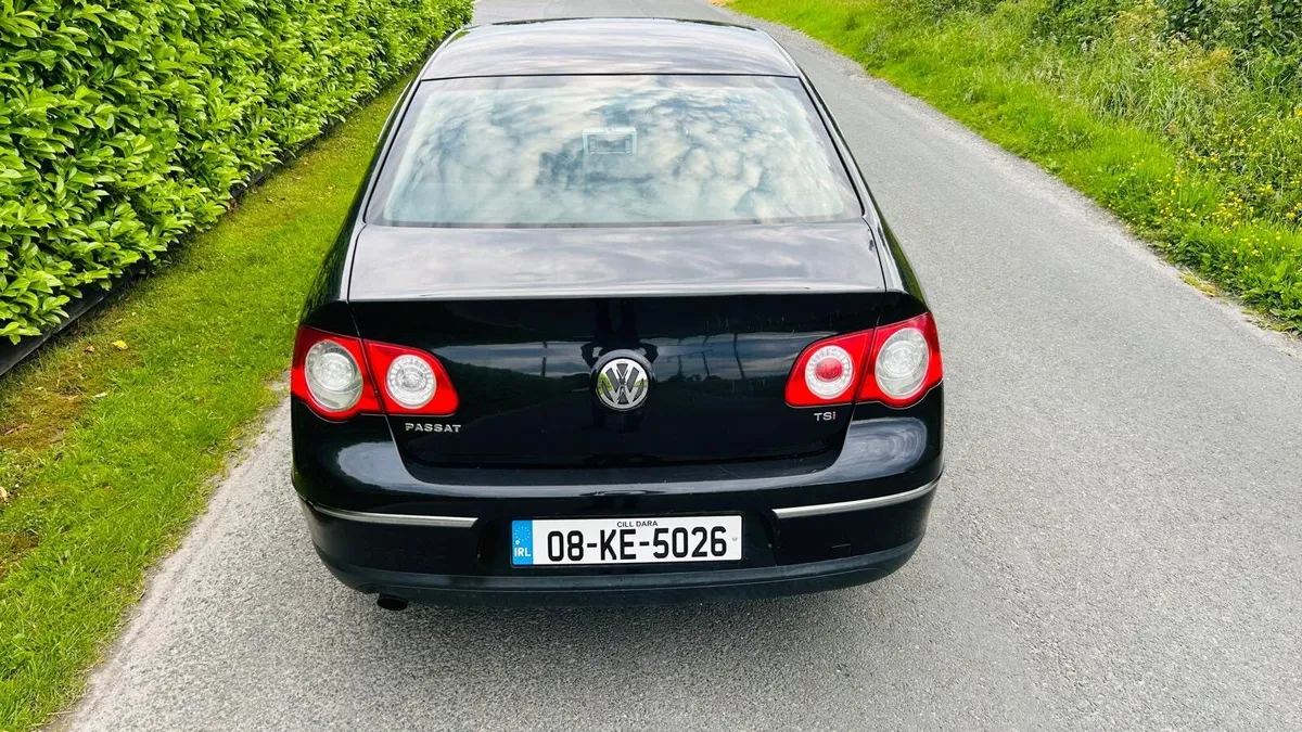 Volkswagen Passat 2008 - Image 4