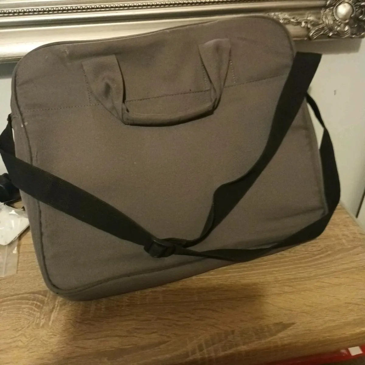 2 used Laptop bag - Image 3