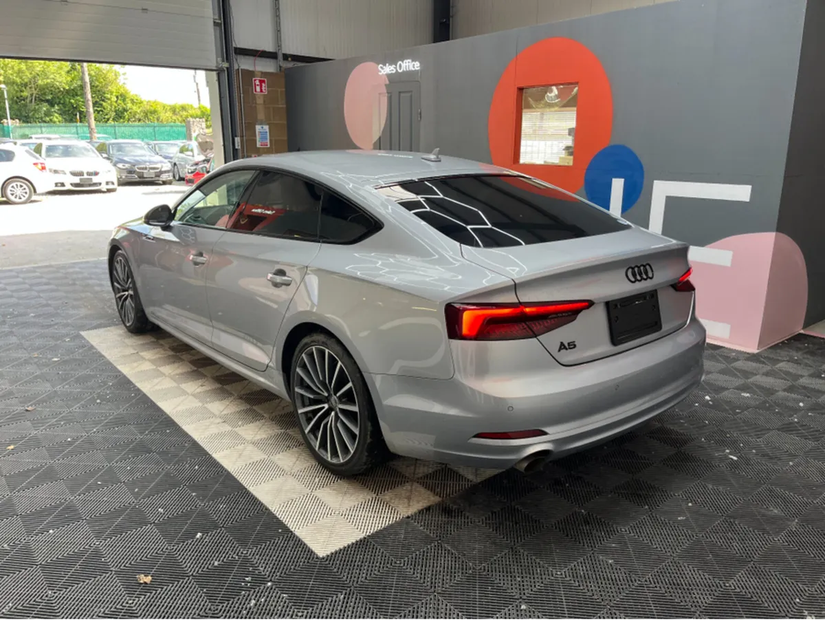 Audi A5 2.0 TFSI / 59k KMs / AUTOMATIC / REVERSE C - Image 4