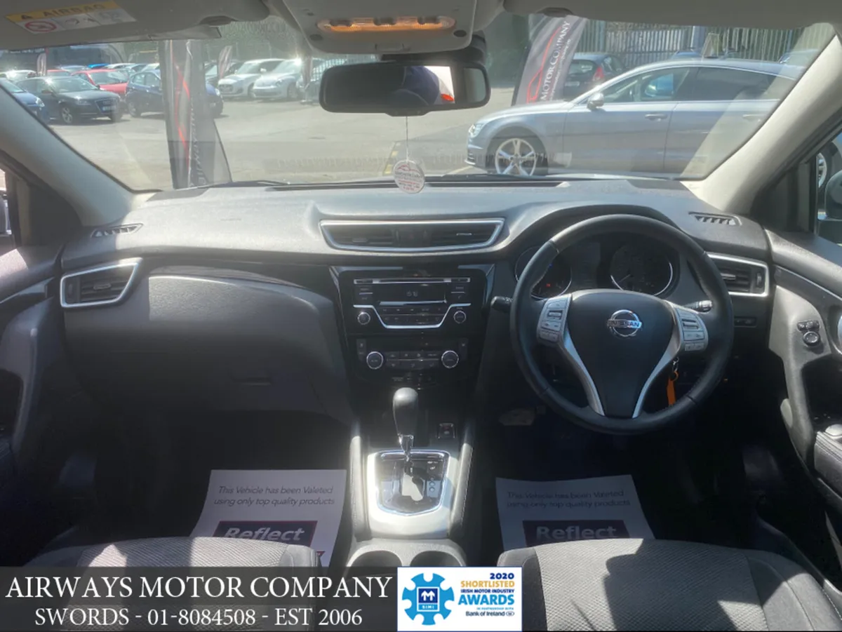 Nissan Qashqai ACENTA SV TECH * 1.2 * AUTO * AIRCO - Image 4