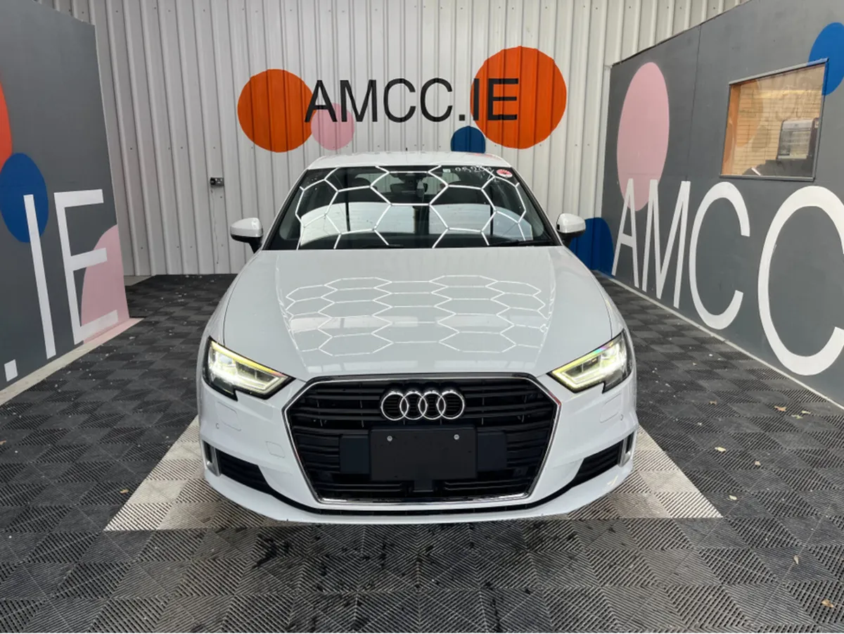 Audi A3 A3 AUTOMATIC LEATHER 1.4 TFSI / 43k KMs / - Image 2