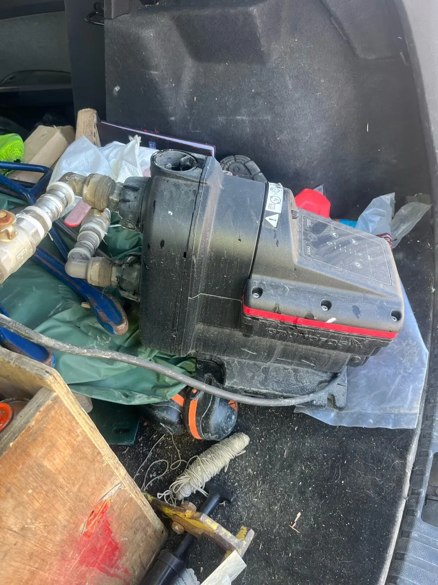 Water pump - Image 1