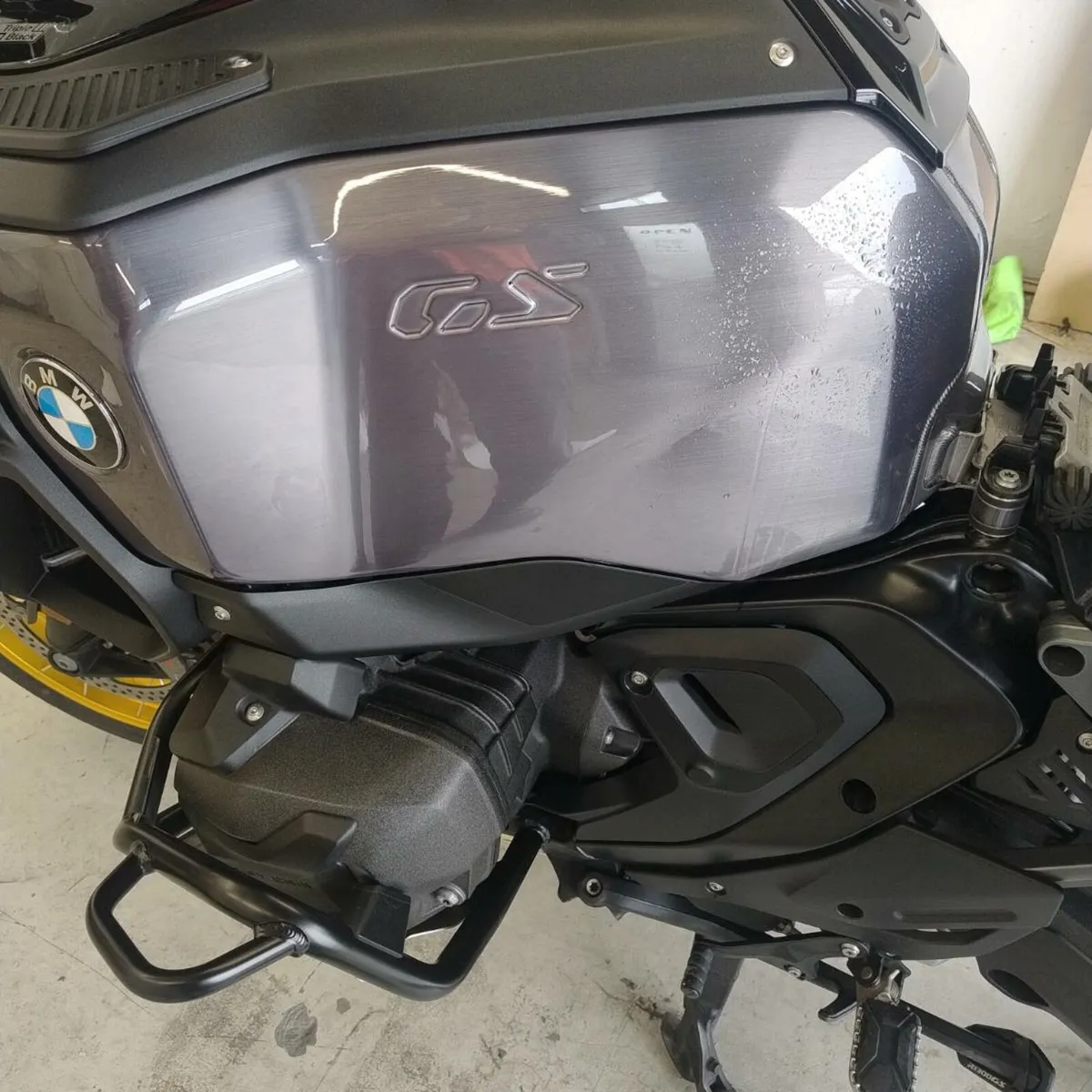 motorcycle - Image 4