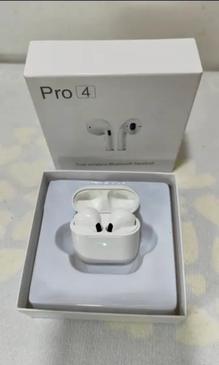 Earphones - Image 4
