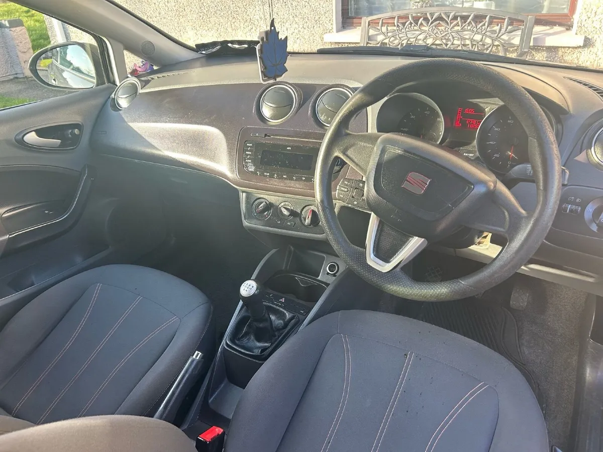 SEAT Ibiza 2010 - Image 4