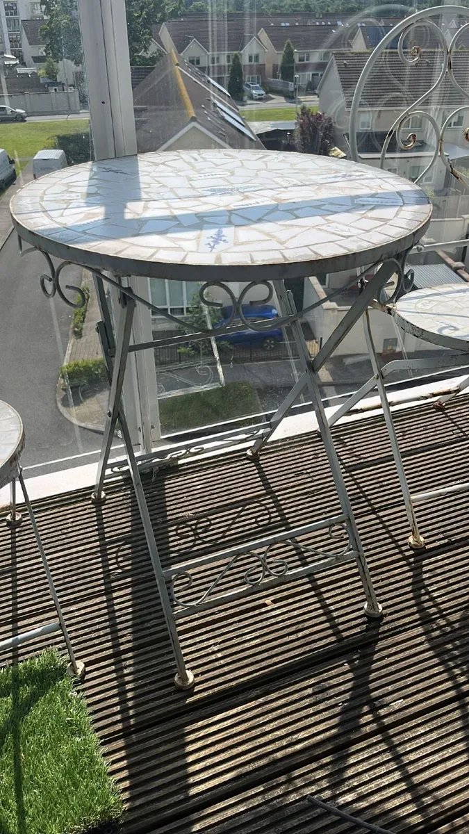 garden table set - Image 3