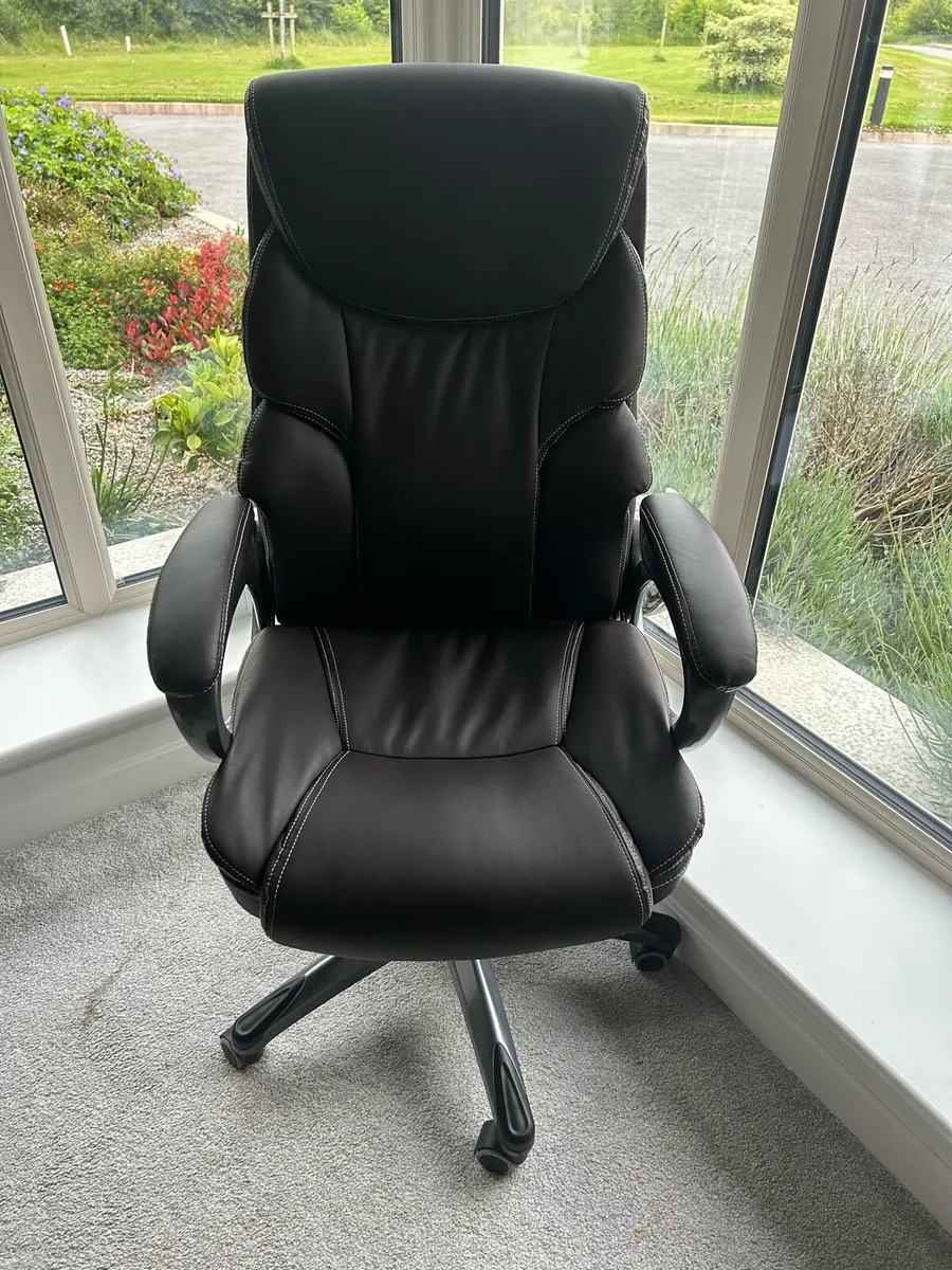 Office chair - Image 2