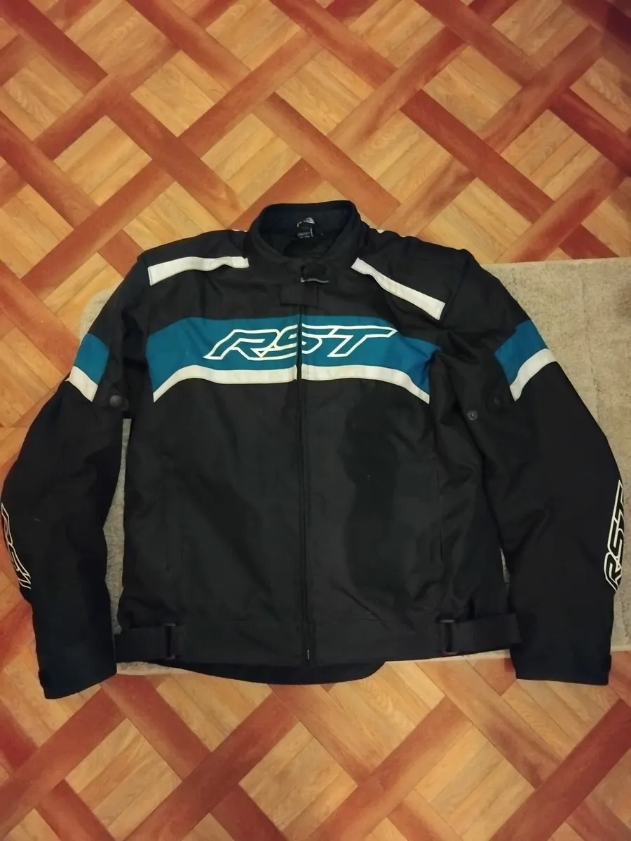 RST jacket and trousers - Image 1
