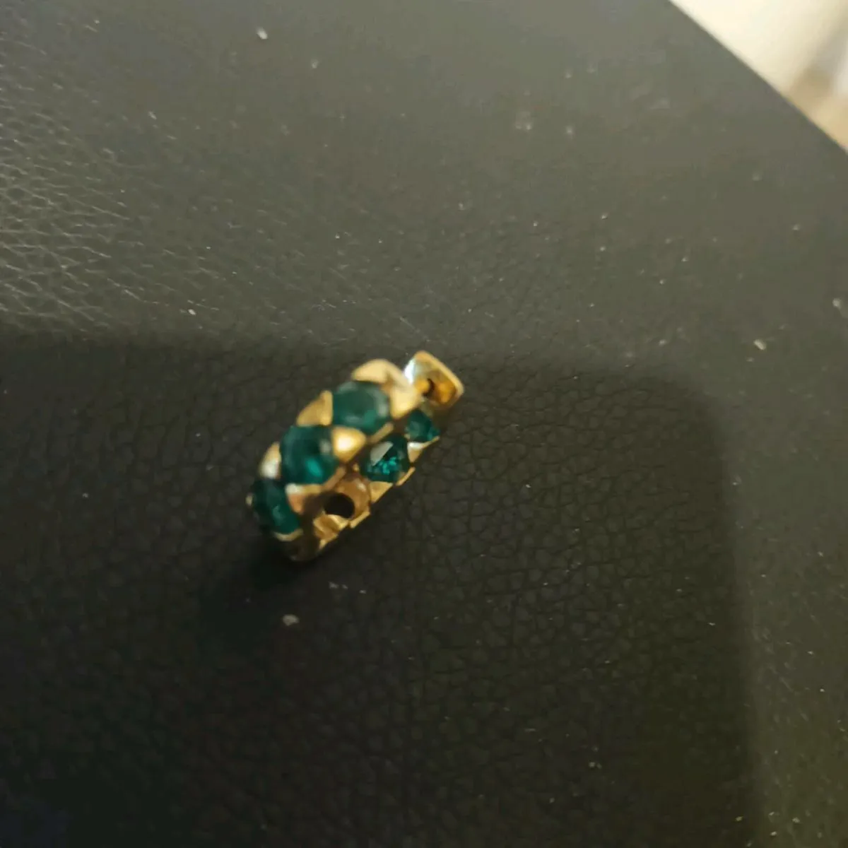 1 GOLD plated  with 7 green Embrelerles - Image 2