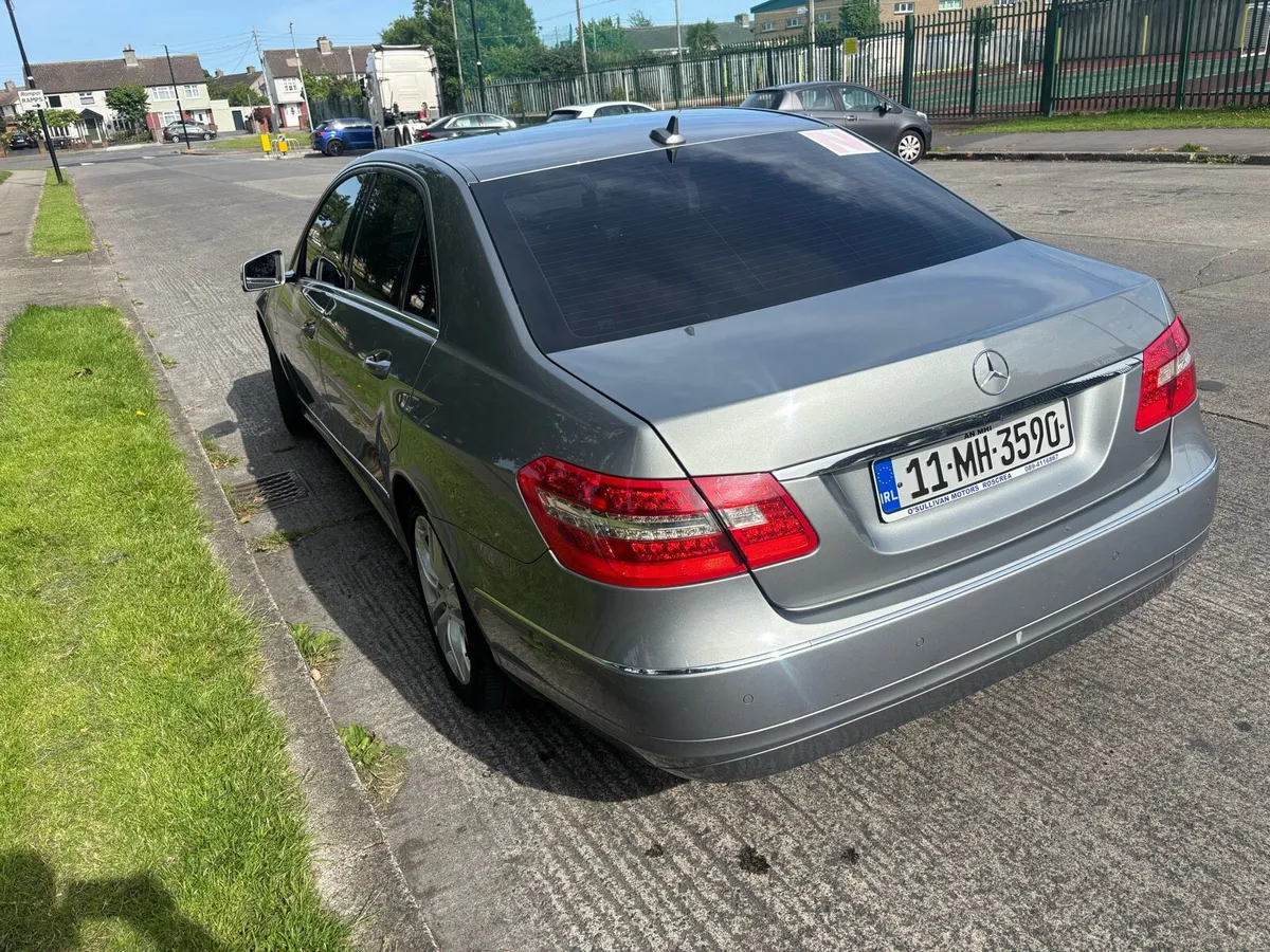 Mercedes - Image 4