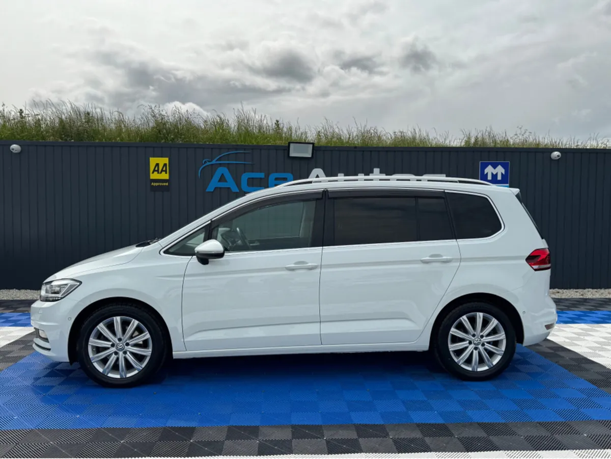 Volkswagen Touran ***DEPOSIT TAKEN*** HIGHLINE - 2 - Image 4
