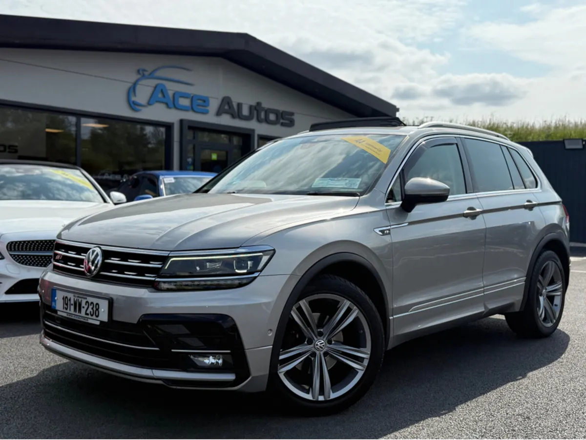 Volkswagen Tiguan R-LINE **SUNROOF*- 2.0L DIESEL - - Image 1
