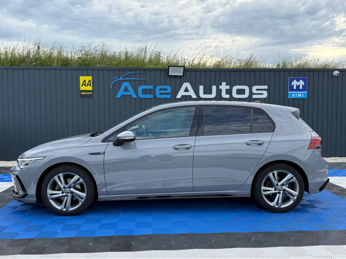 Volkswagen Golf R-LINE - 1.5 PETROL - AUTO - 12M W - Image 4