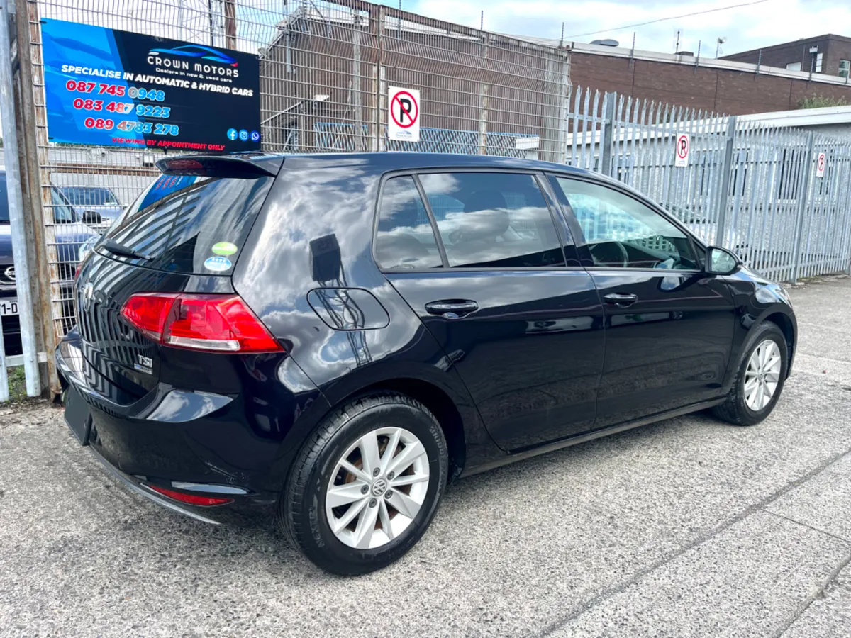 Volkswagen Golf 2014 automatic - Image 4