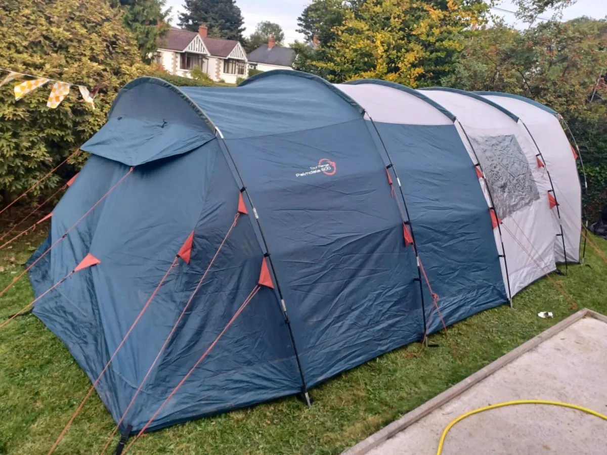 Massive 6 man tent with porch - Image 1