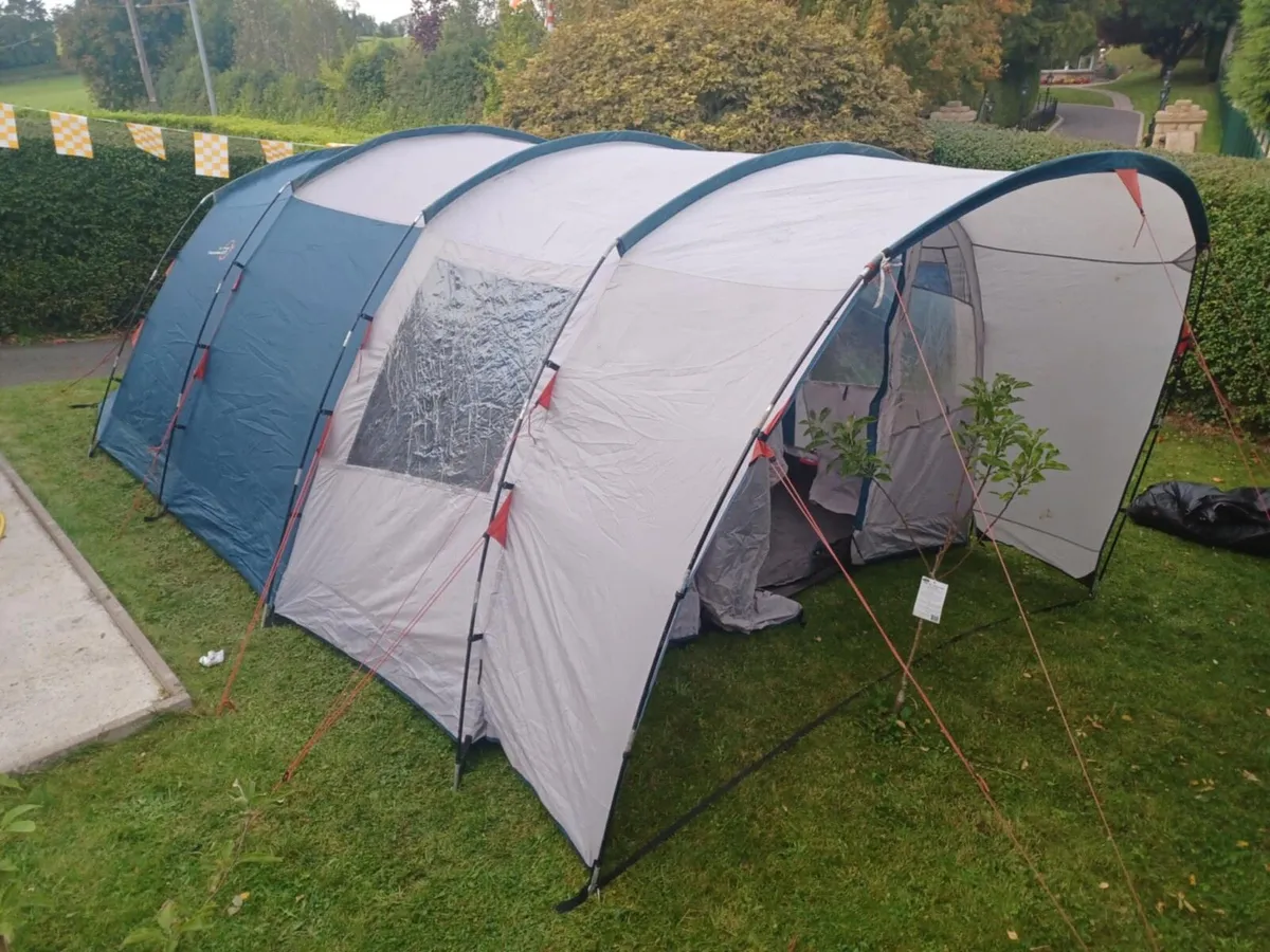 Massive 6 man tent with porch - Image 4