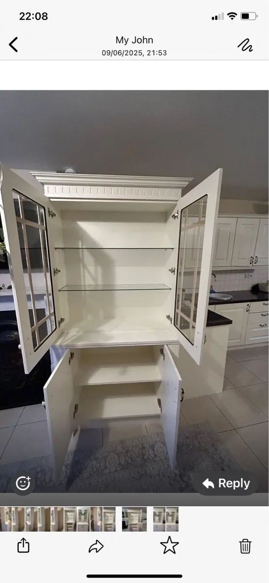 Display cabinets - Image 2